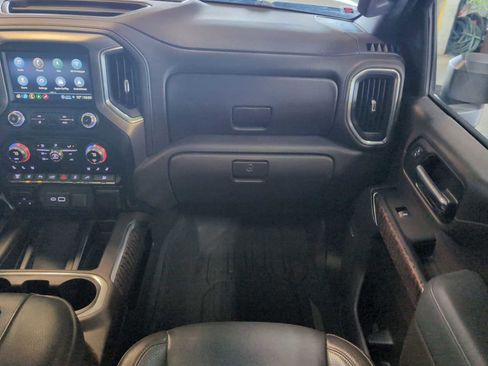 Used 2021 GMC Sierra 3500 Denali w/ Denali Ultimate Package image 30