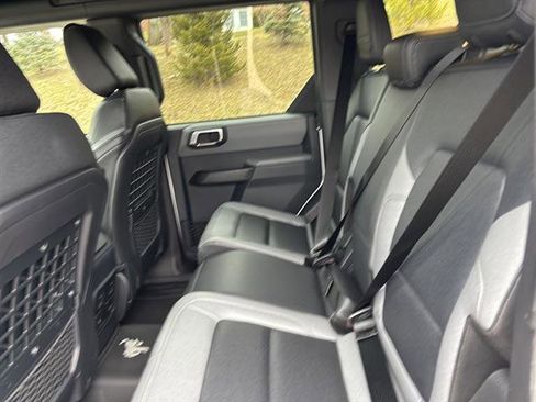 Certified 2023 Ford Bronco Big Bend w/ Sasquatch Package image 16