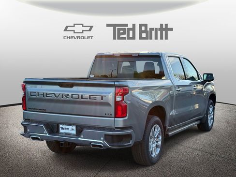 New 2026 Chevrolet Silverado 1500 LTZ w/ LTZ Premium Package AWD/4WD image 4