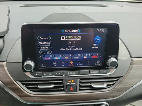 Used 2026 Nissan Altima 2.5 SV FWD image 19