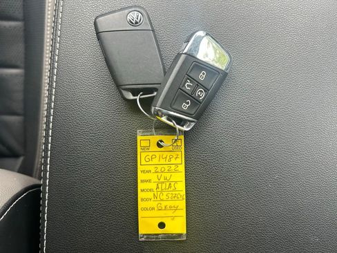 Certified 2022 Volkswagen Atlas SEL Premium AWD/4WD image 63