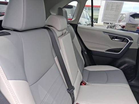 Used 2025 Toyota RAV4 XLE Premium w/ Weather Package AWD/4WD image 13