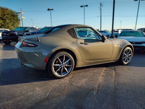 Used 2023 MAZDA MX-5 Miata Grand Touring w/ Weather Package image 43