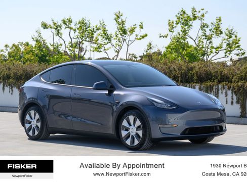 Used 2021 Tesla Model Y Long Range AWD/4WD image 6