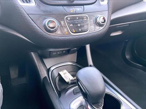 Used 2023 Chevrolet Malibu LT image 26