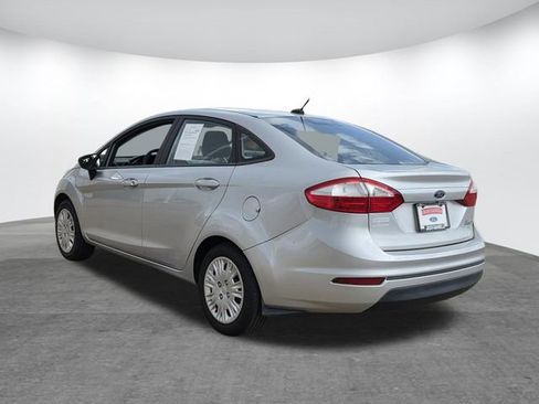Used 2016 Ford Fiesta S image 6