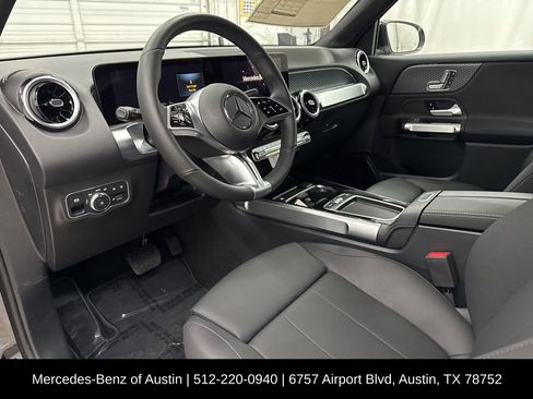 Certified 2025 Mercedes-Benz GLB 250 image 14
