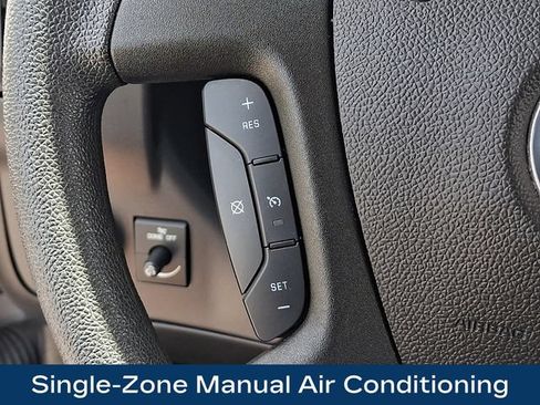 Used 2024 GMC Savana 2500 w/ Driver Convenience Package RWD image 7