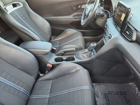 Used 2022 Hyundai Veloster N FWD image 19