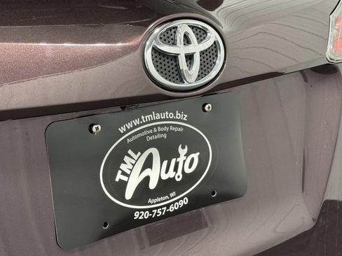 Used 2016 Toyota RAV4 XLE w/ Convenience Package AWD/4WD image 7