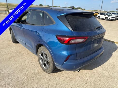Used 2023 Ford Escape ST-Line w/ Tech Pack #1 FWD image 8