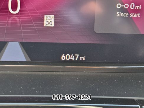 Certified 2025 Volkswagen Atlas Cross Sport SEL Premium R-Line image 32