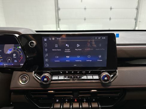 Used 2024 Chevrolet Colorado Z71 w/ Z71 Convenience Package 2 image 30