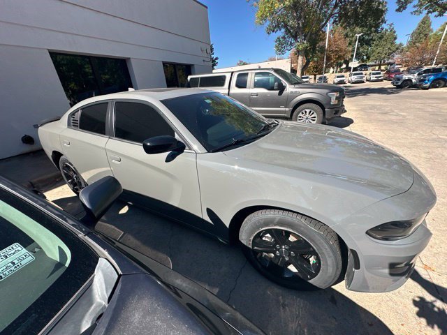Used 2023 Dodge Charger SXT RWD image 5