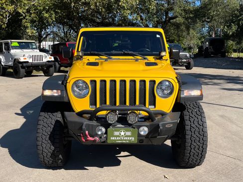 Used 2018 Jeep Wrangler Unlimited Rubicon image 2