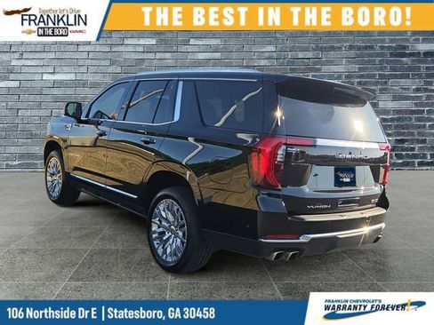 Used 2025 GMC Yukon Denali AWD/4WD image 3