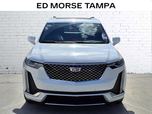 Certified 2023 Cadillac XT6 Premium Luxury image 6