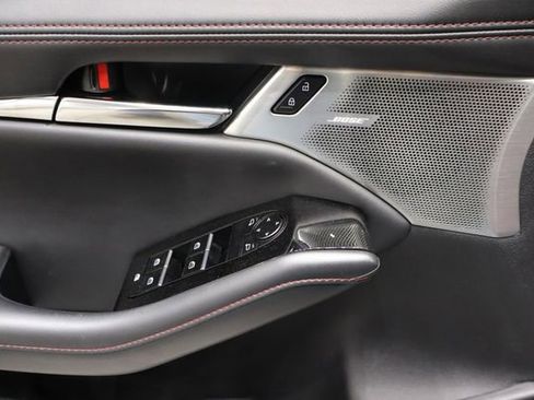 Used 2023 MAZDA MAZDA3 s image 18