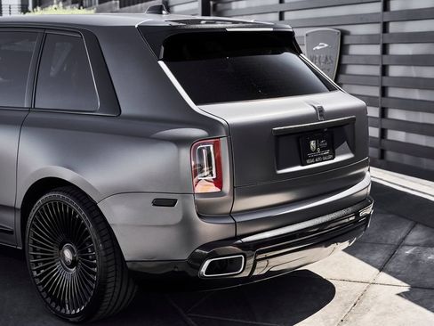 Used 2020 Rolls-Royce Cullinan AWD/4WD image 12