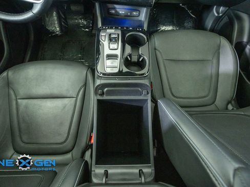 Used 2022 Hyundai Tucson Limited AWD/4WD image 34