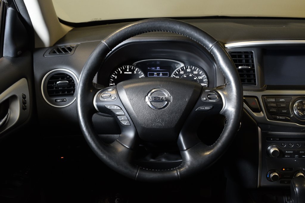 Used 2019 Nissan Pathfinder SL AWD/4WD image 19