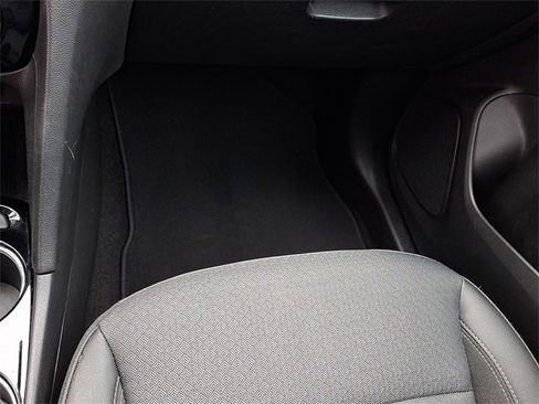 Used 2023 Buick Encore GX Select w/ Safety Package II image 29