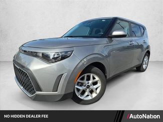 Used 2025 Kia Soul LX w/ LX Technology Package FWD video 1