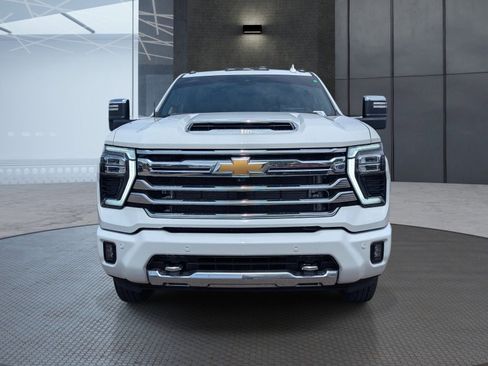 Used 2024 Chevrolet Silverado 3500 High Country w/ High Country Premium Package image 9