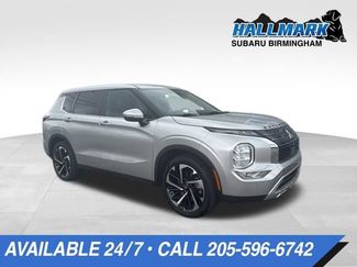 Used 2022 Mitsubishi Outlander SE video 1