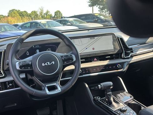 Used 2024 Kia Sportage X-Line w/ X-Line Premium Package image 13