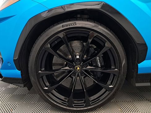 Used 2021 Lamborghini Urus image 6