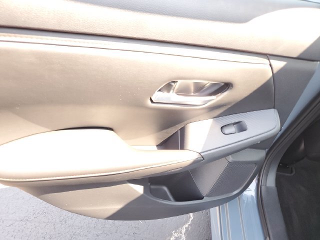Certified 2024 Nissan Sentra SR w/ SR Premium Package FWD image 16