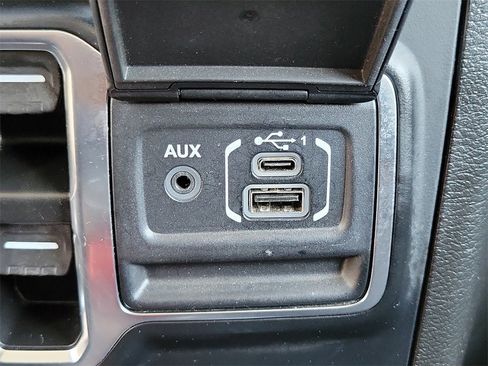 Certified 2023 Jeep Wrangler Unlimited Rubicon image 12