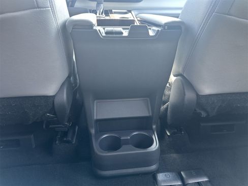 Used 2024 Toyota Sienna XLE image 20