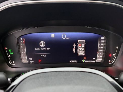 Used 2024 Honda Pilot Elite image 8