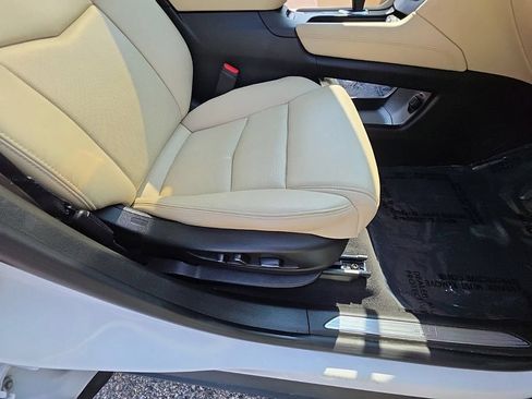 Used 2017 Cadillac XT5 Premium Luxury AWD/4WD image 31