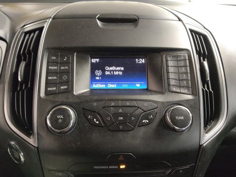 Used 2017 Ford Edge SE image 25