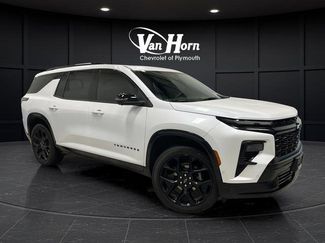 Used 2024 Chevrolet Traverse RS video 1