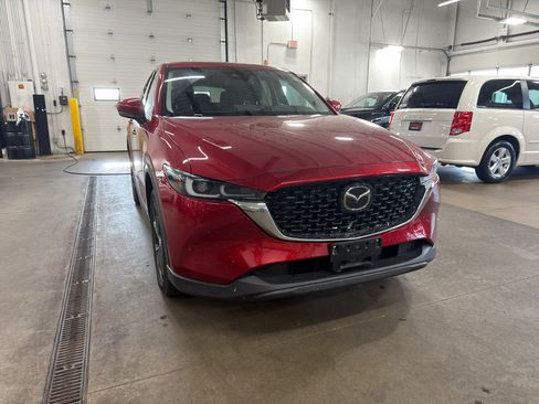 Used 2023 MAZDA CX-5 AWD 2.5 S w/ Premium Package image 3