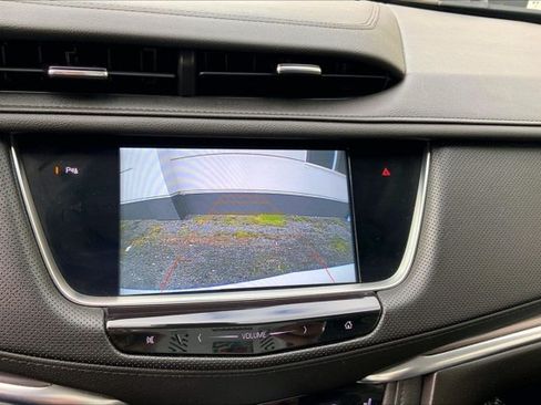 Used 2019 Cadillac XT5 Luxury FWD image 21