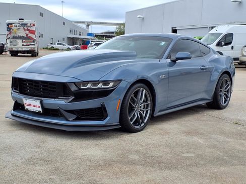 Used 2024 Ford Mustang GT RWD image 24