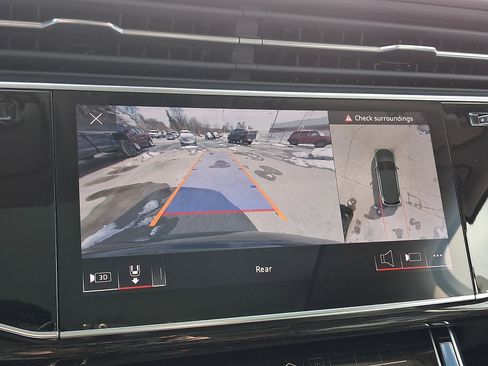 Used 2022 Audi Q7 3.0T Premium Plus image 24