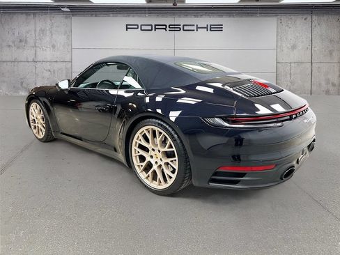 Certified 2023 Porsche 911 Carrera 4S AWD/4WD image 3