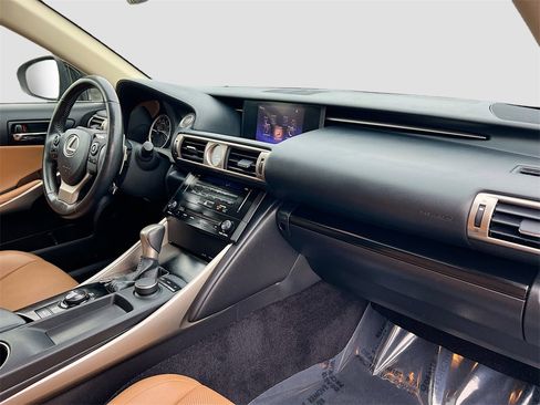 Used 2014 Lexus IS 250 image 27