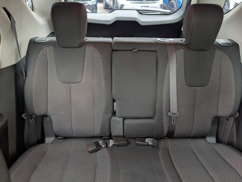 Used 2017 Chevrolet Equinox LT w/ Convenience Package AWD/4WD image 13