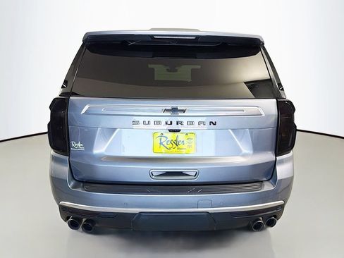 Used 2021 Chevrolet Suburban High Country w/ Premium Package AWD/4WD image 7