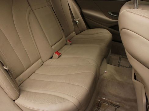 Used 2015 Mercedes-Benz S 550 Sedan image 22