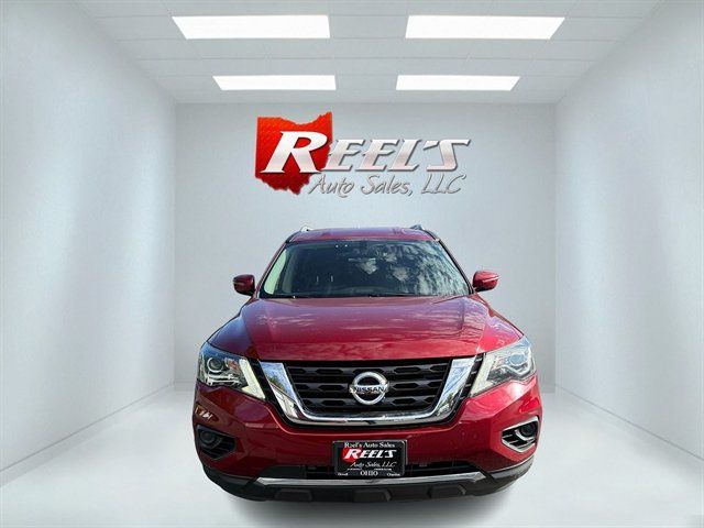 Used 2018 Nissan Pathfinder S AWD/4WD image 2