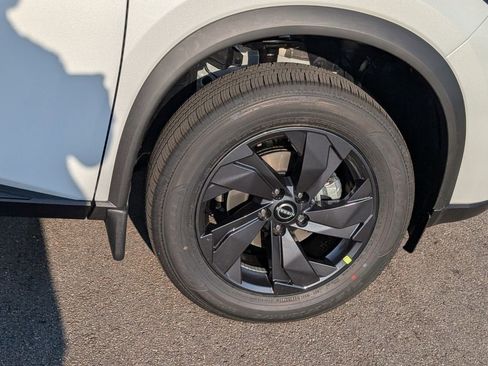 New 2026 Nissan Rogue SV w/ Cold Weather Package FWD image 10