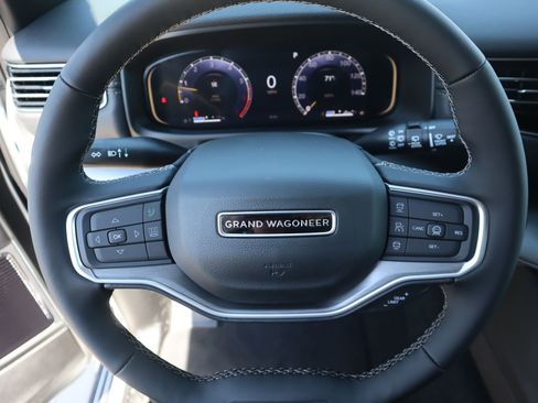New 2026 Jeep Grand Wagoneer Limited AWD/4WD image 3